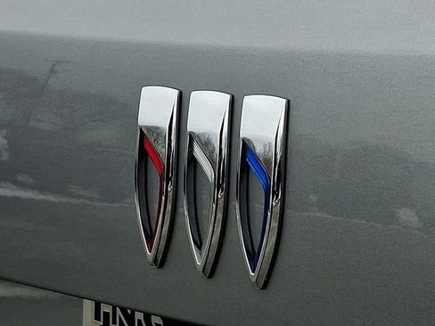 Used 2025 Buick Envision Sport Touring image 32