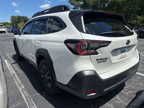 Certified 2023 Subaru Outback Onyx Edition AWD/4WD image 2
