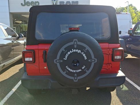 Used 2019 Jeep Wrangler Unlimited Sport S image 5