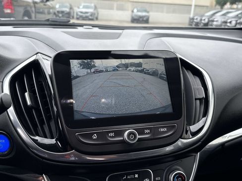 Used 2018 Chevrolet Volt Premier image 25