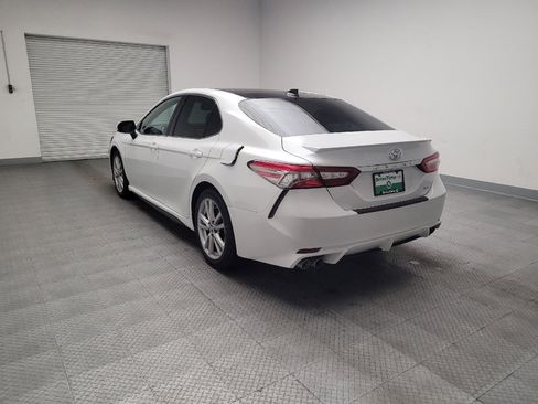 Used 2019 Toyota Camry XSE FWD image 5