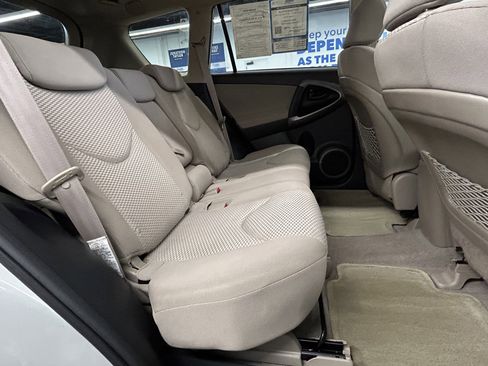 Used 2008 Toyota RAV4 Limited image 18