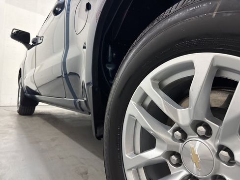 Used 2019 Chevrolet Silverado 1500 LT w/ All-Star Edition image 18