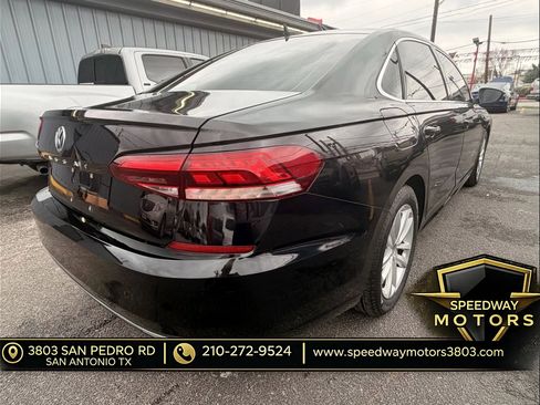 Used 2020 Volkswagen Passat 2.0T SE FWD image 5
