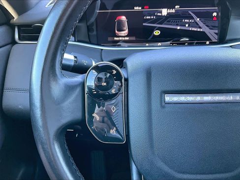 Used 2020 Land Rover Range Rover Evoque SE image 23