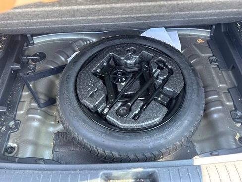 Used 2023 Hyundai Kona SEL AWD/4WD image 17