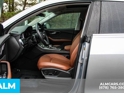 Used 2022 Audi Q8 Premium Plus image 17