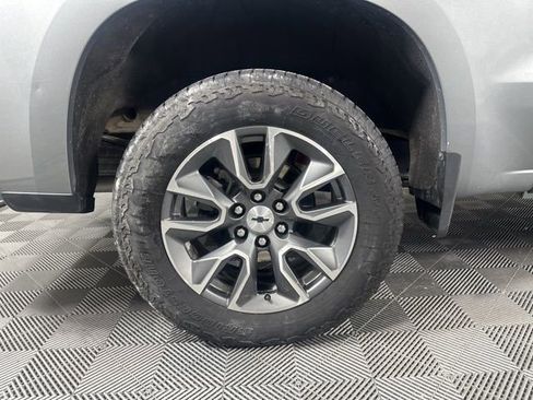 Used 2023 Chevrolet Silverado 1500 RST image 8