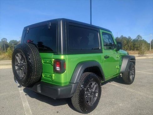 Certified 2025 Jeep Wrangler Sport S image 17