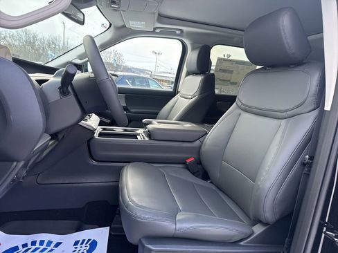 New 2026 Ford Expedition Max Active image 13