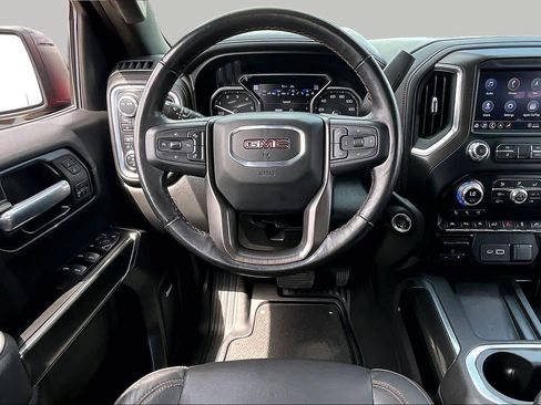 Used 2021 GMC Sierra 1500 AT4 w/ AT4 Value Package AWD/4WD image 6