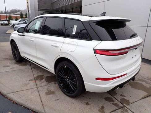 New 2026 Lincoln Corsair Reserve image 3