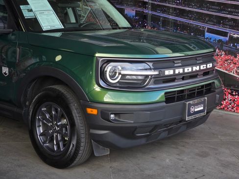 Used 2024 Ford Bronco Sport Big Bend w/ Convenience Package AWD/4WD image 2