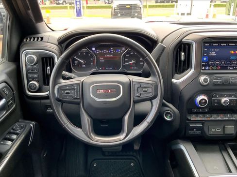 Used 2021 GMC Sierra 1500 AT4 w/ AT4 Premium Package AWD/4WD image 6