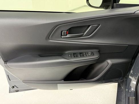 New 2026 Toyota Prius Plug-In Hybrid FWD image 30