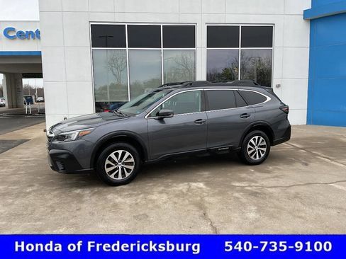 Used 2022 Subaru Outback Premium image 1