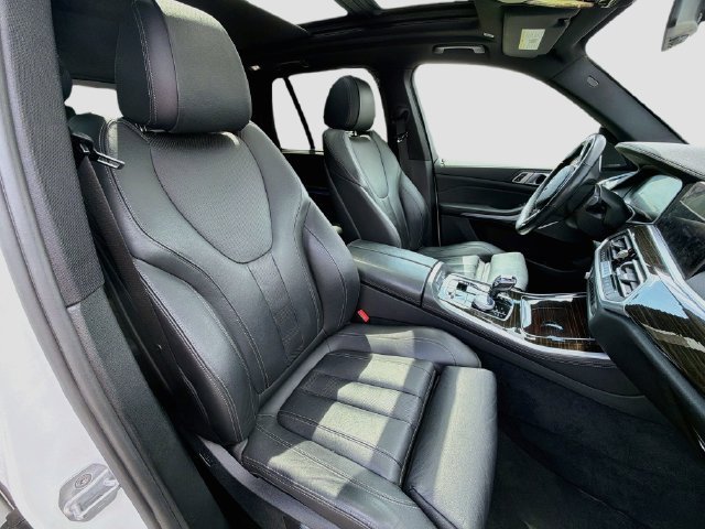 Used 2020 BMW X5 xDrive40i w/ Executive Package AWD/4WD image 27