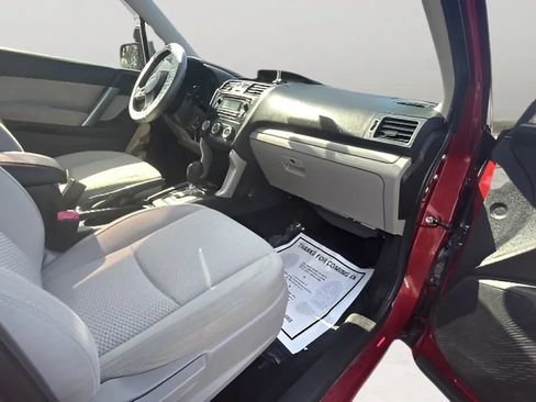 Used 2015 Subaru Forester 2.5i w/ Alloy Wheel Package AWD/4WD image 12