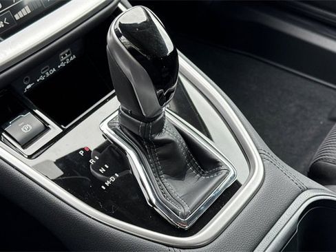 New 2025 Subaru Legacy Premium image 17