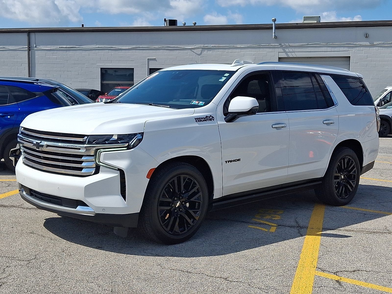 Used 2023 Chevrolet Tahoe High Country AWD/4WD image 6