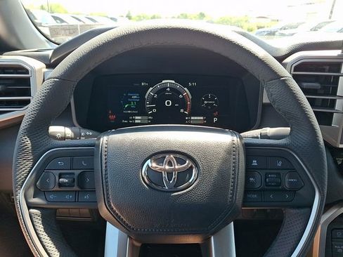 New 2026 Toyota Tundra Limited AWD/4WD image 9