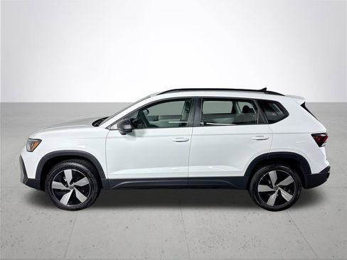 Used 2025 Volkswagen Taos S AWD/4WD image 9