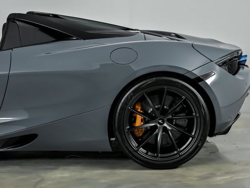 Used 2023 McLaren 720S Spider RWD image 10
