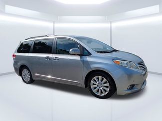 Used 2014 Toyota Sienna Limited w/ Limited Premium Package FWD video 1