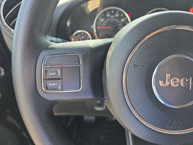 Used 2014 Jeep Wrangler Sport AWD/4WD image 18