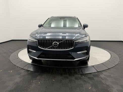 Certified 2023 Volvo XC60 B5 Ultimate w/ Protection Package Premier AWD/4WD image 2