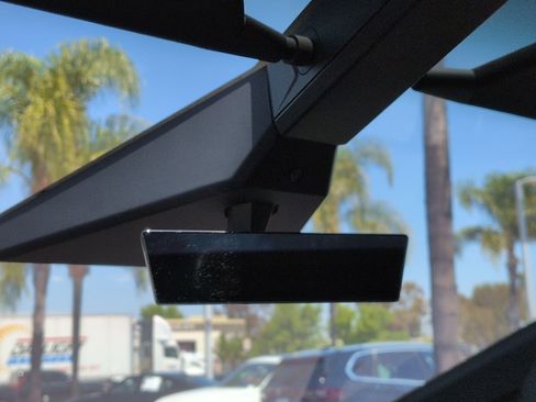 Used 2024 Tesla Cybertruck Cyberbeast AWD/4WD image 27