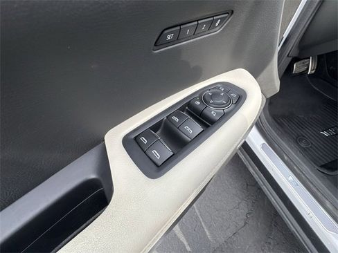 Certified 2024 Cadillac XT6 Sport image 24