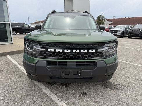 Used 2025 Ford Bronco Sport Outer Banks w/ Outer Banks Tech Package+ AWD/4WD image 9