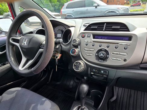 Used 2009 Honda Fit Sport image 30