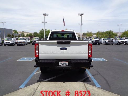 Used 2025 Ford F250 XL AWD/4WD image 4