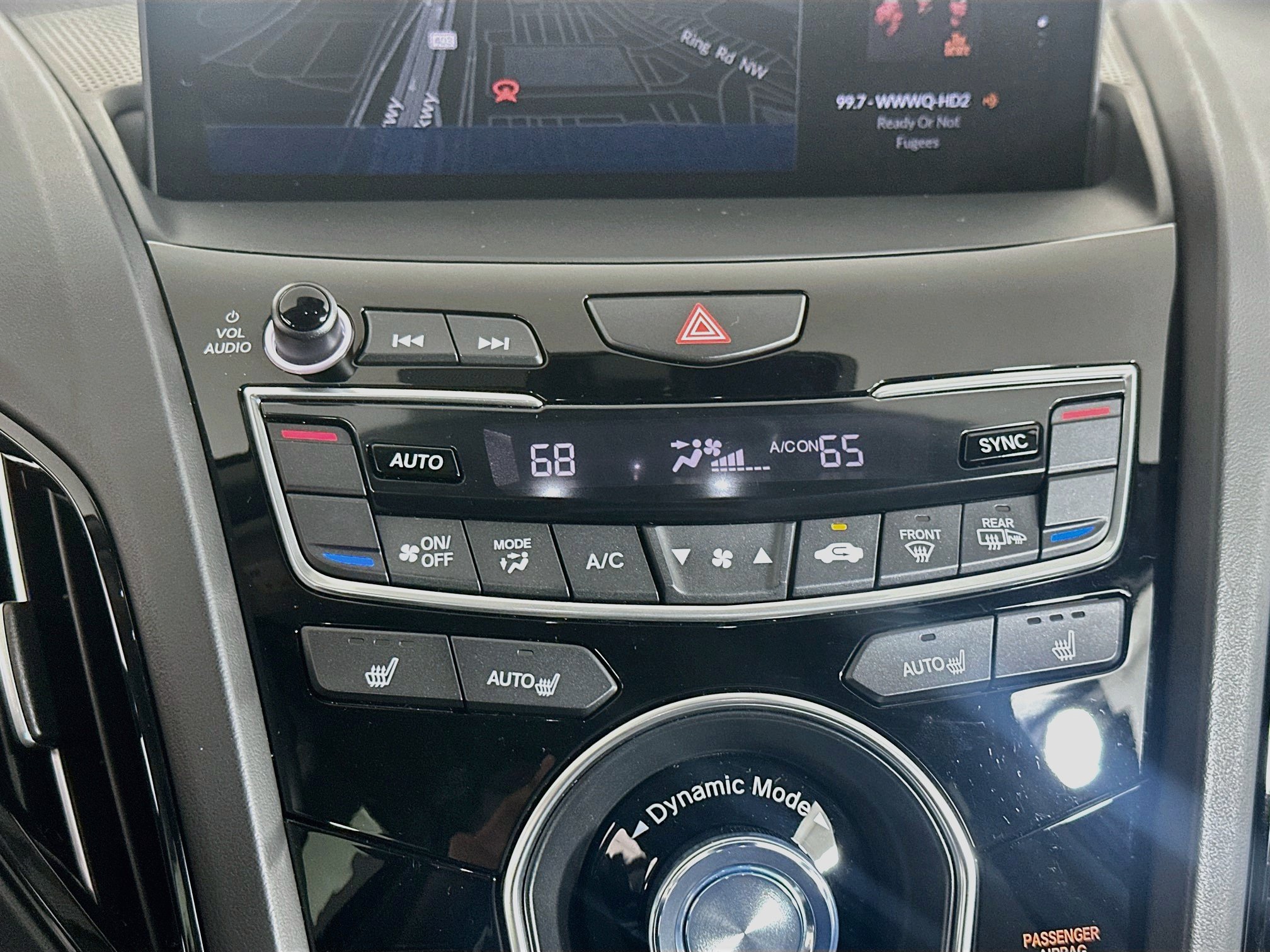 Used 2023 Acura RDX w/ Technology Package FWD image 24
