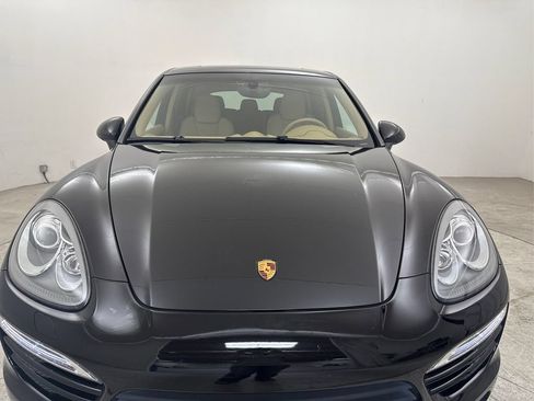 Used 2014 Porsche Cayenne AWD/4WD image 13