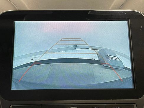 Used 2018 Chevrolet Volt LT image 4