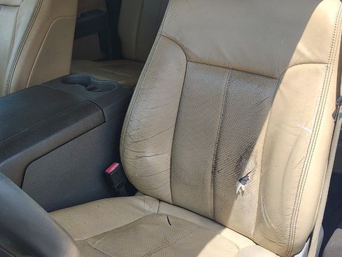 Used 2013 Ford F250 Lariat w/ Chrome Pkg AWD/4WD image 16