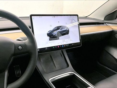 Used 2023 Tesla Model 3 Performance AWD/4WD image 5