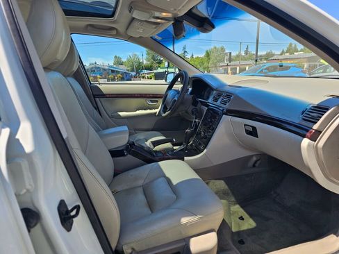 Used 2004 Volvo S80 2.5T image 11