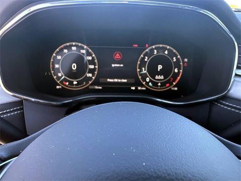 New 2024 Jaguar XF R-Dynamic SE image 30