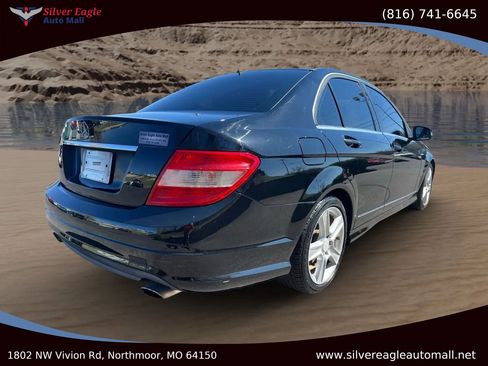 Used 2010 Mercedes-Benz C 300 C 300 Luxury Sedan 4D image 5