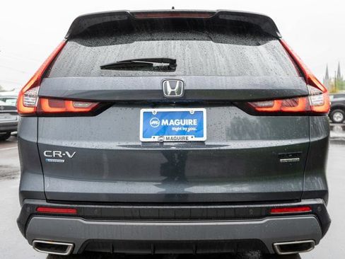 Used 2023 Honda CR-V Sport Touring image 7