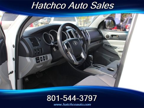 Used 2013 Toyota Tacoma PreRunner w/ TRD Off-Road Pkg RWD image 14
