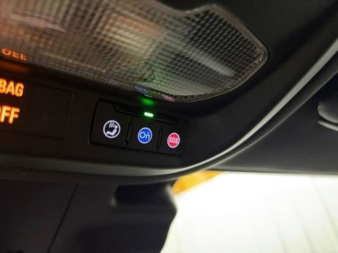 Used 2024 Chevrolet Trax RS w/ Driver Confidence Package FWD image 29