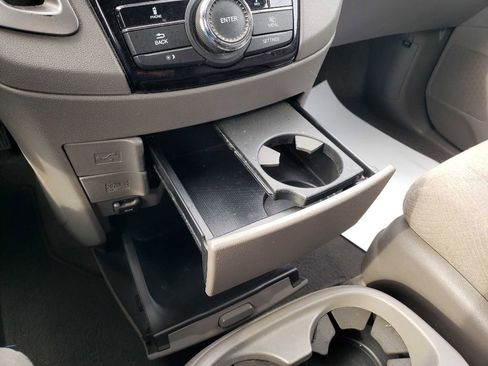 Used 2015 Honda Odyssey EX image 13