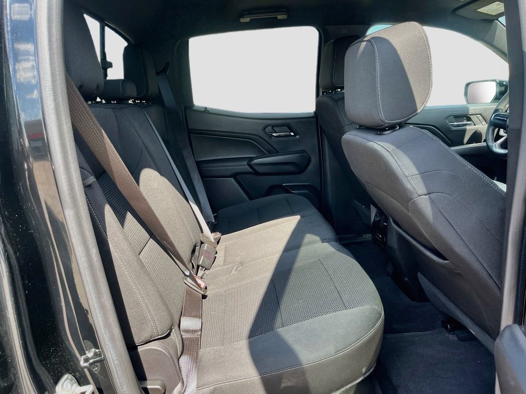 Used 2024 GMC Canyon Elevation w/ Convenience Package RWD image 28