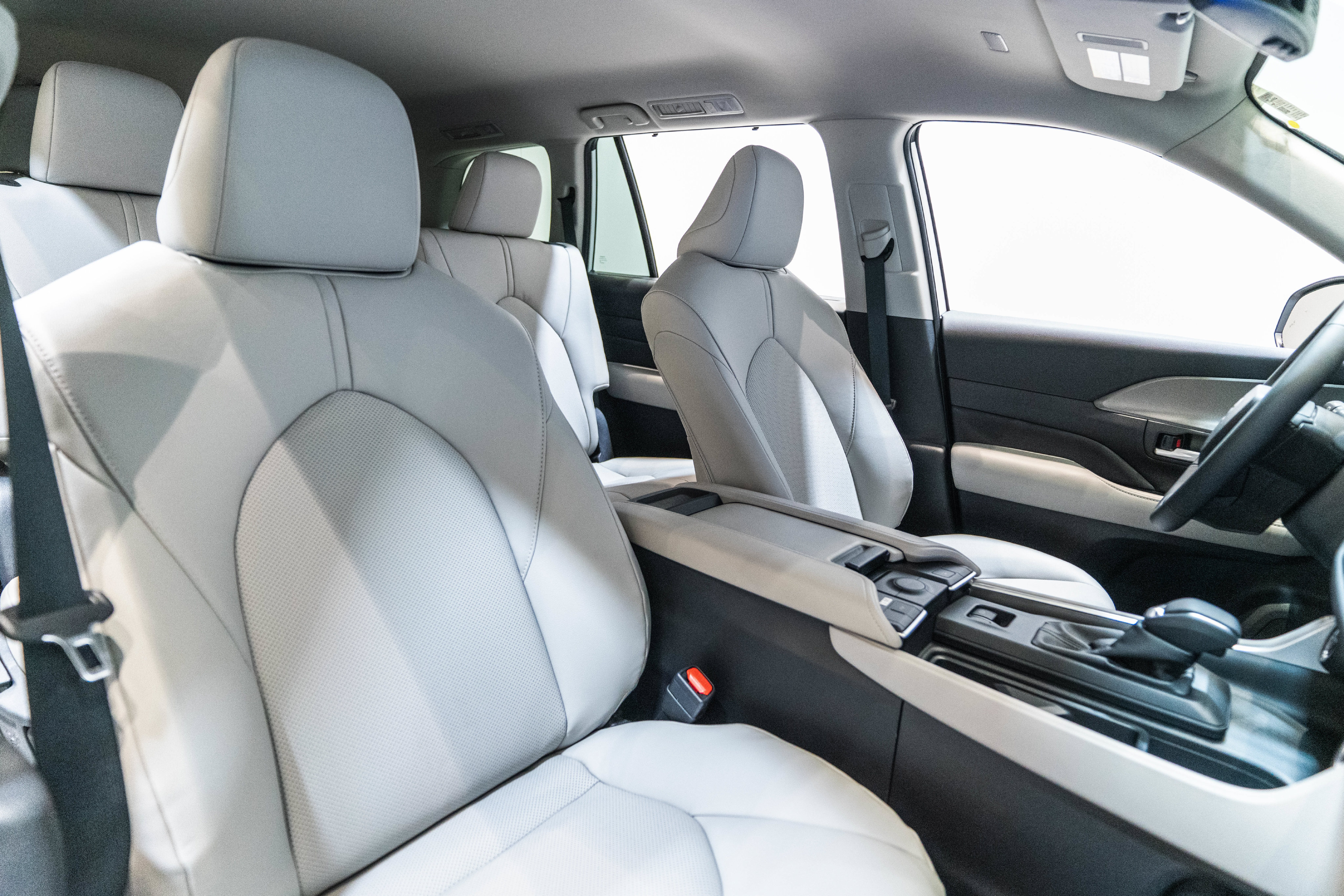 New 2026 Toyota Grand Highlander XLE FWD image 15