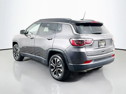 Used 2023 Jeep Compass Limited w/ Sun and Sound Group AWD/4WD image 5